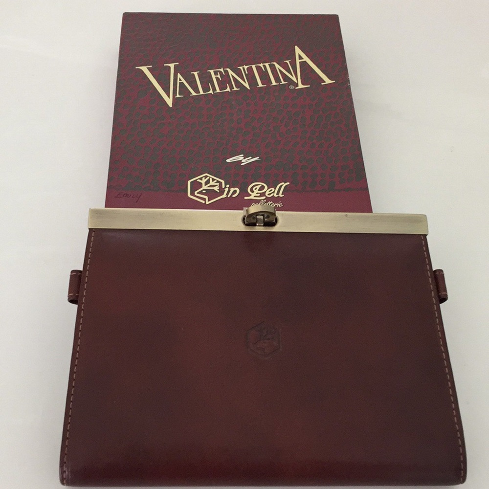 VALENTINA LEATHER CLUTCH - Picture 5 of 5